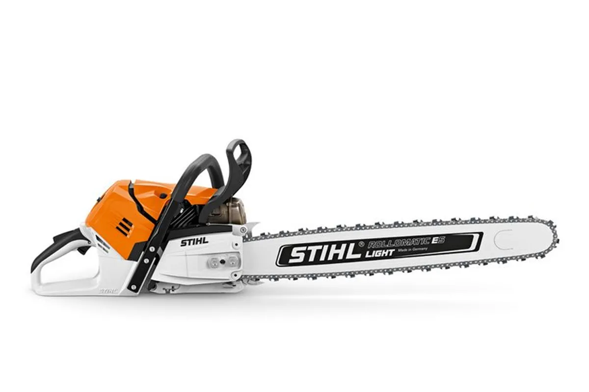 STIHL MS 500i W podczas pracy w trudnych warunkach
