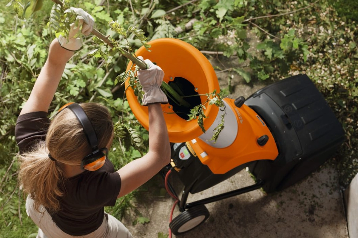 Rozdrabniacz elektryczny STIHL GHE 260 w akcji