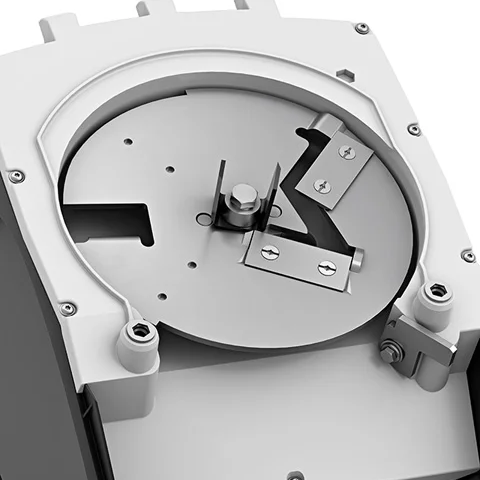 Zespół tnący o budowie typu sandwich