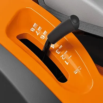 Solidna rama traktora STIHL