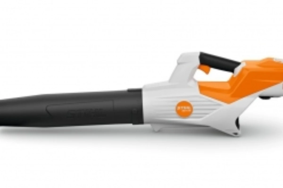 Praca urządzeniem Dmuchawa akumulatorowa STIHL BGA 50
