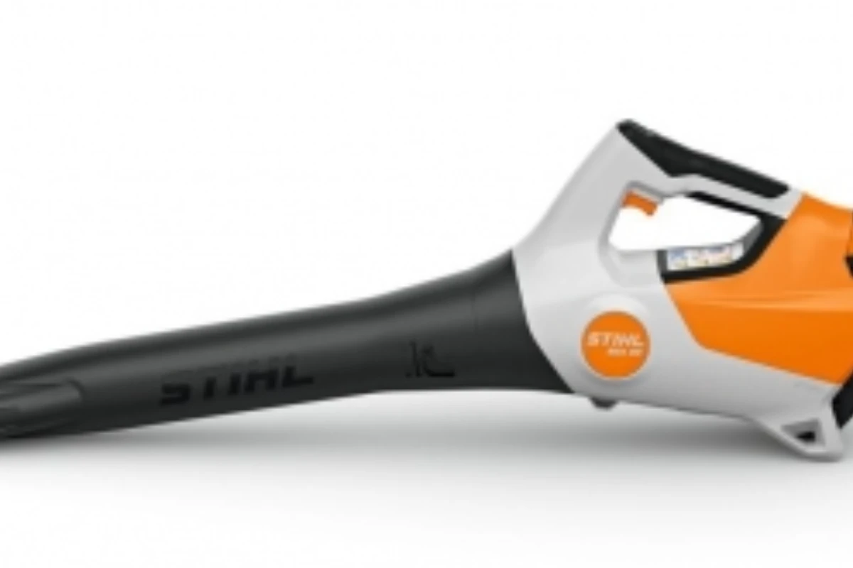Praca urządzeniem Dmuchawa akumulatorowa STIHL BGA 30
