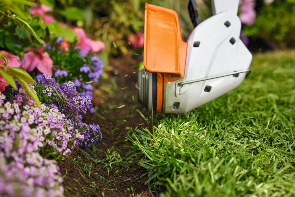 Ergonomiczna praca z kosą STIHL FSA 30