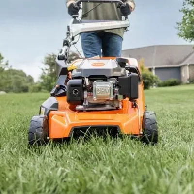 Napęd kół w kosiarce Stihl