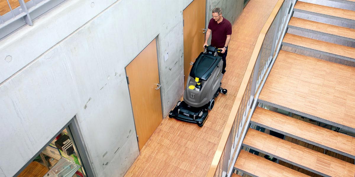 Przykład użycia szorowarki Przykład wykorzystania szorowarki Karcher B60 W