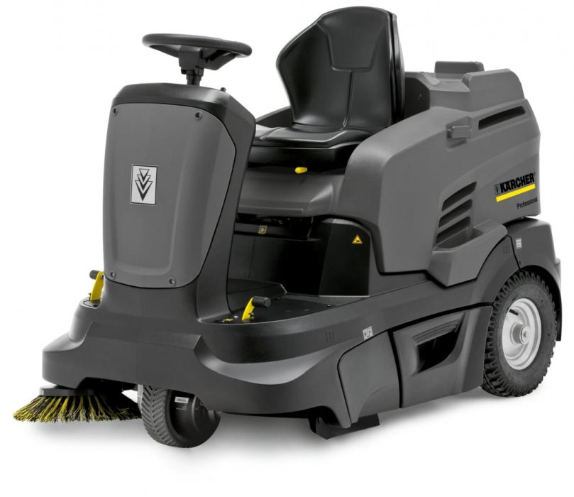 Profesjonalna, zamiatarka przemysłowa KM 90/60 R Bp Adv firmy Karcher z silnikiem elektrycznym. Profesjonalna, zamiatarka przemysłowa KM 90/60 R Bp Adv firmy Karcher z silnikiem elektrycznym. Prezentowana w pozycji stojącej.