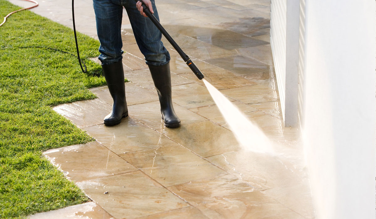 usuwanie chwastów za pomoca myjki ciśnieniowej