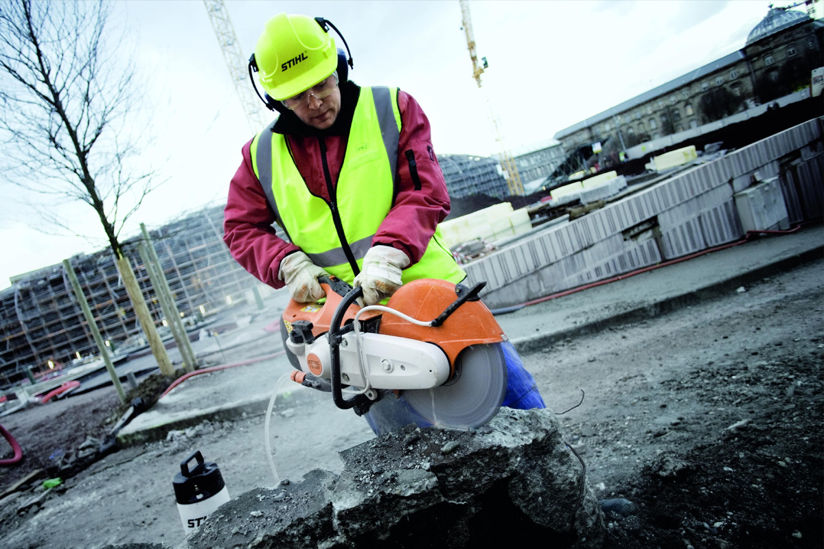 osłona magnezowa w przecinarce stihl 