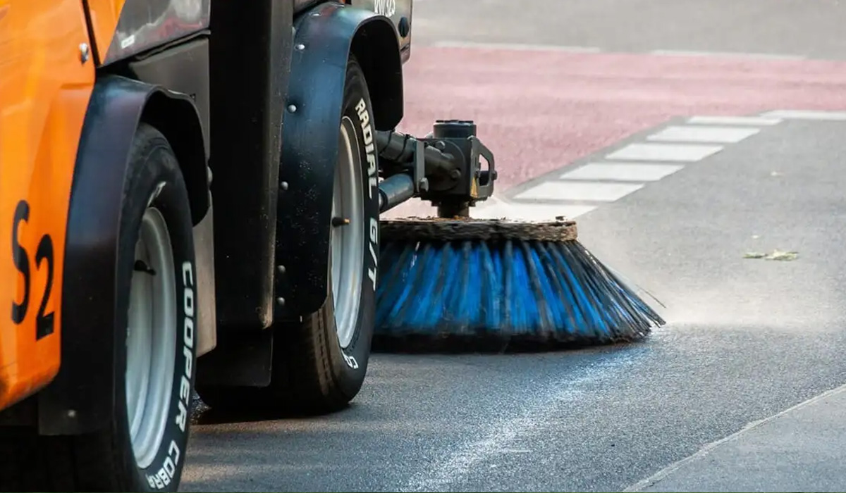 zamiatarka-pojazd-komunalny